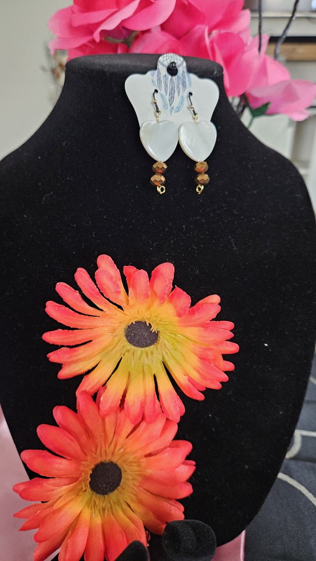 One love heart earrings